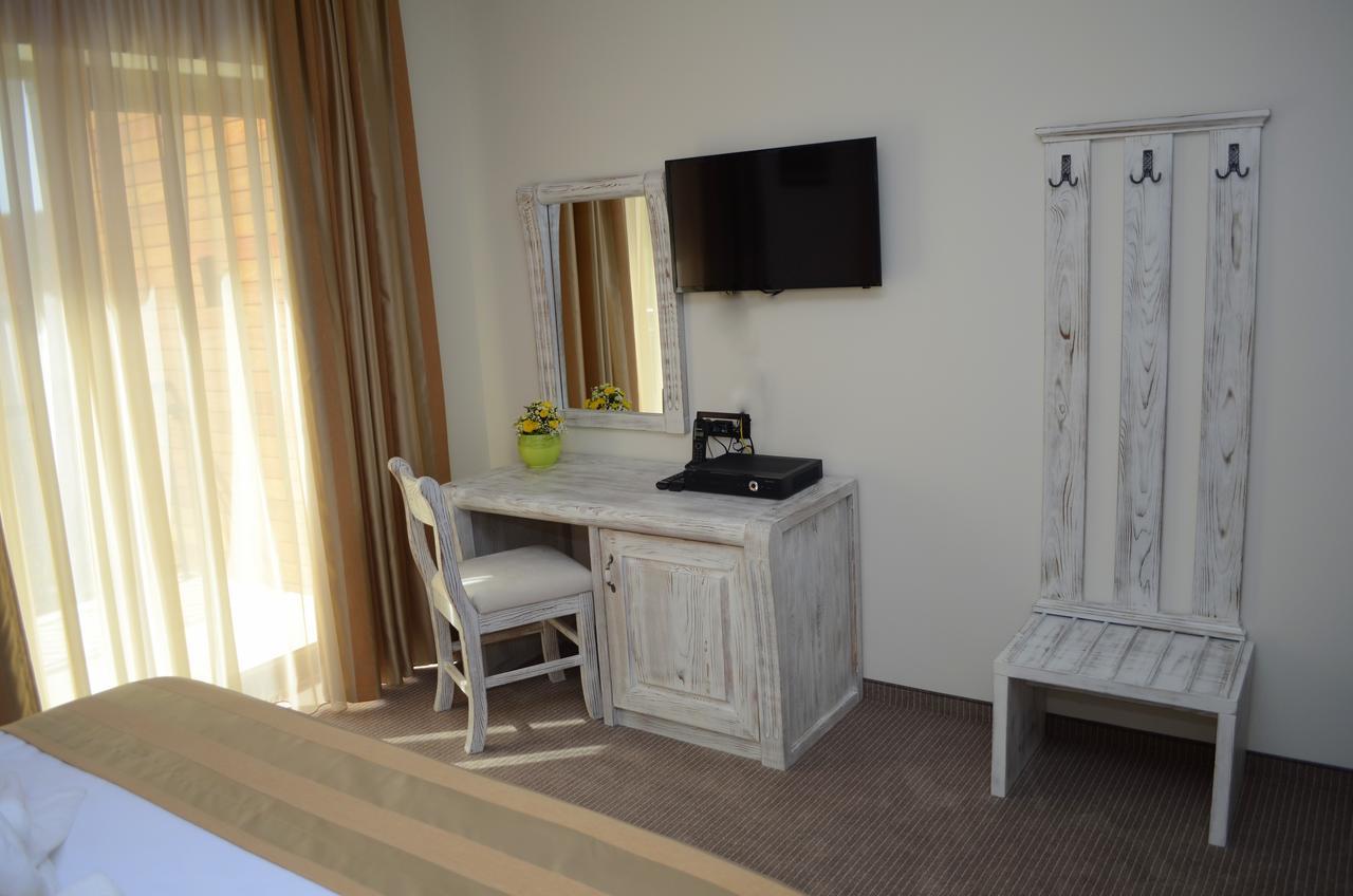 Hotel Helada Tivat Luaran gambar