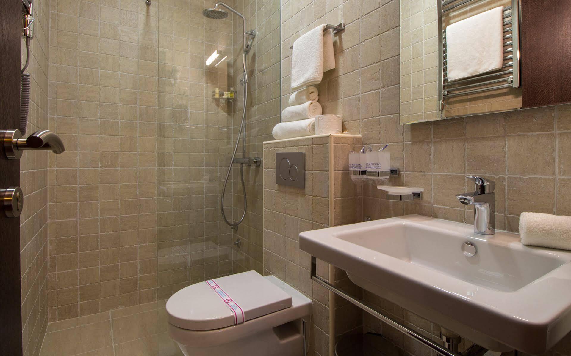 Hotel Helada Tivat Luaran gambar