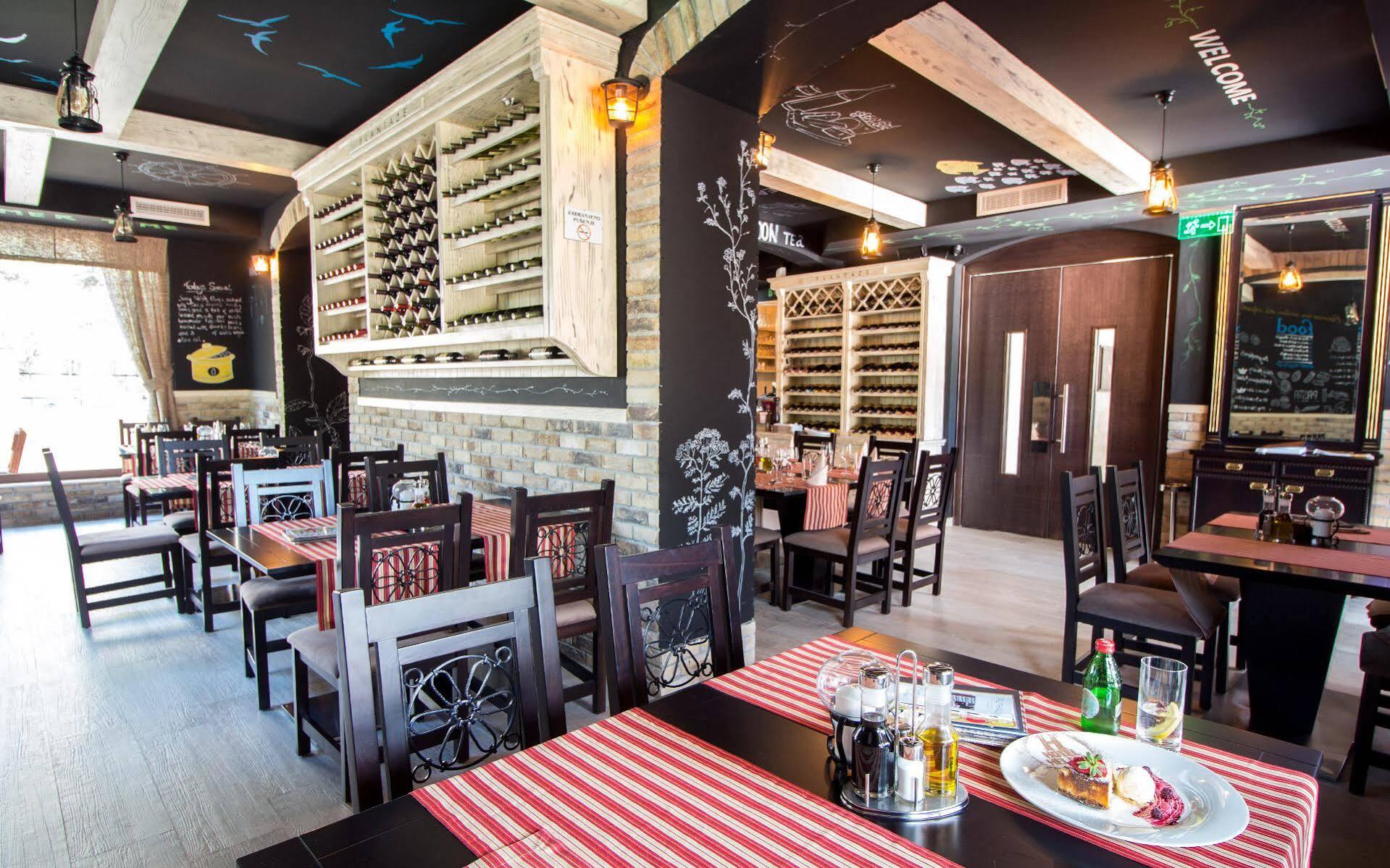 Hotel Helada Tivat Luaran gambar