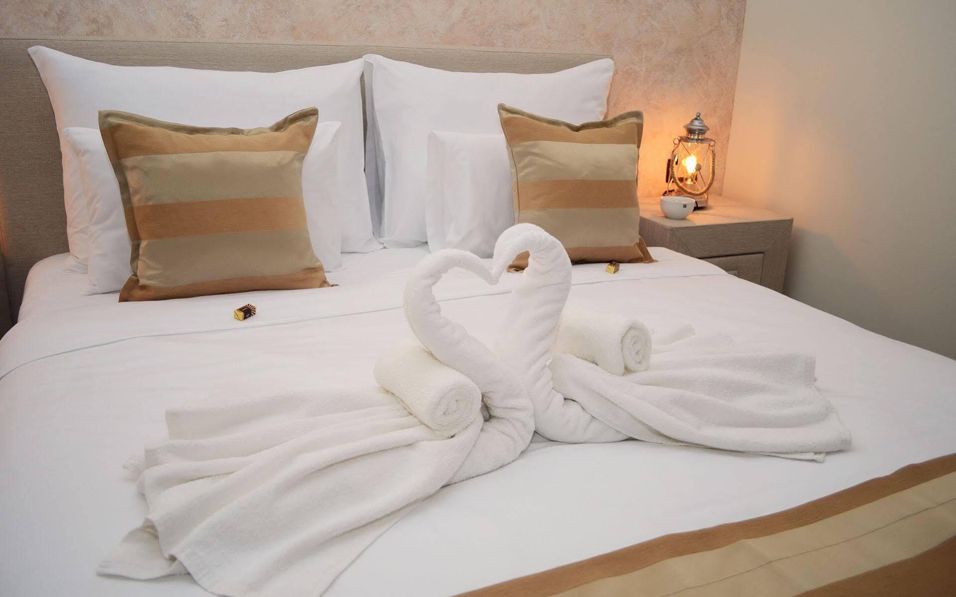 Hotel Helada Tivat Luaran gambar